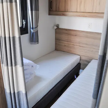 4 5 Km From The Seaside Town Of Rockanje Chalet Hellevoetsluis